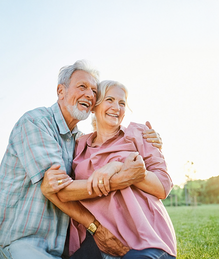 ZoikoPal - Elderly couple enjoying time outdoors